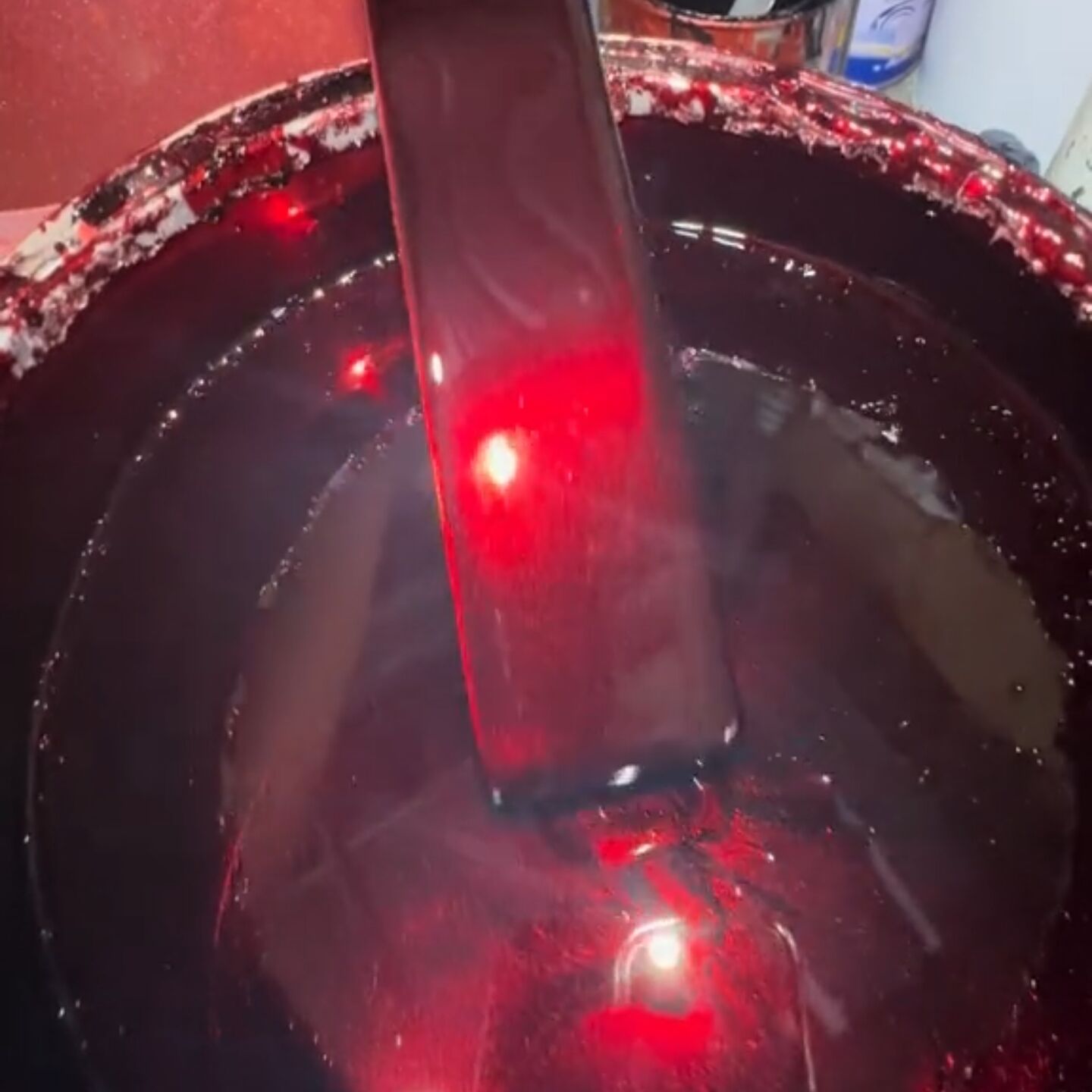 Metallic Blood Red Automotive  - Mica Powder Colorant ulasan dan harga